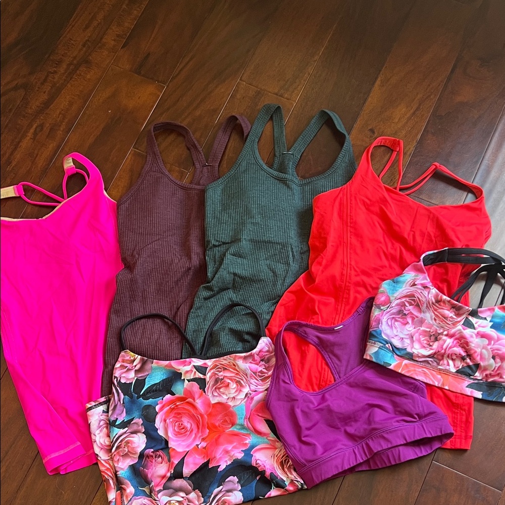 Women’s Floral & Solid Seamless Sports Bras and Tanks - Multiple Colors